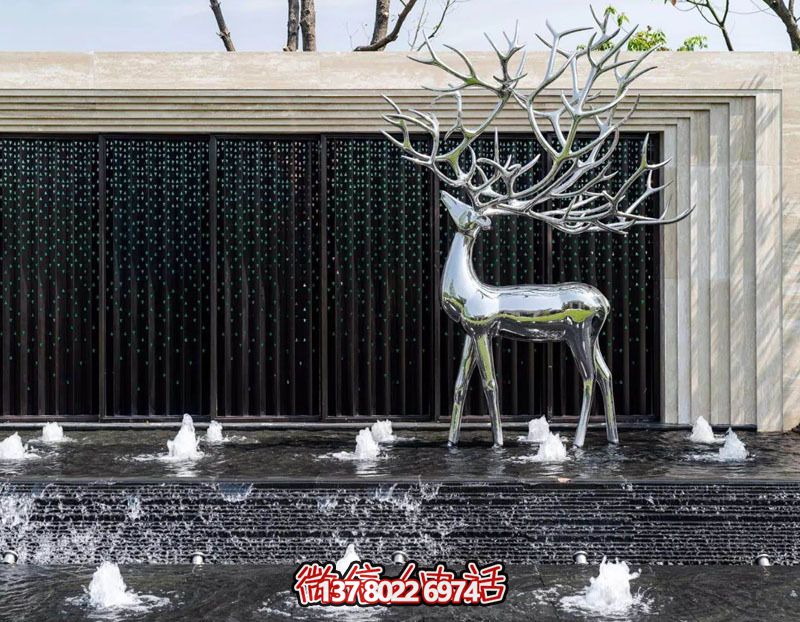 不銹鋼雕刻梅花鹿噴泉，打造公園景區創意噴泉