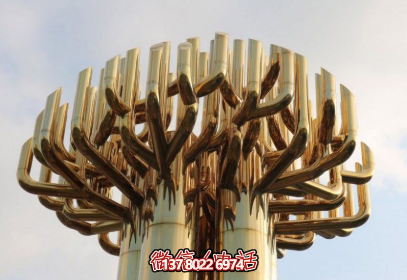 不銹鋼大樹(shù)雕塑,金色噴涂 不銹鋼大樹(shù)雕塑,金色噴涂