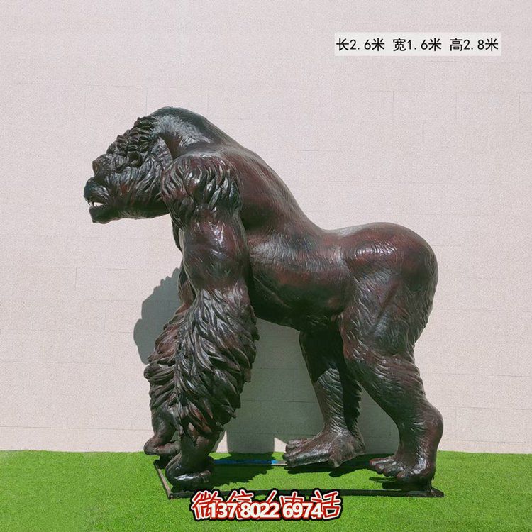 玻璃鋼仿真大猩猩動物雕塑，點綴游樂園游樂擺放