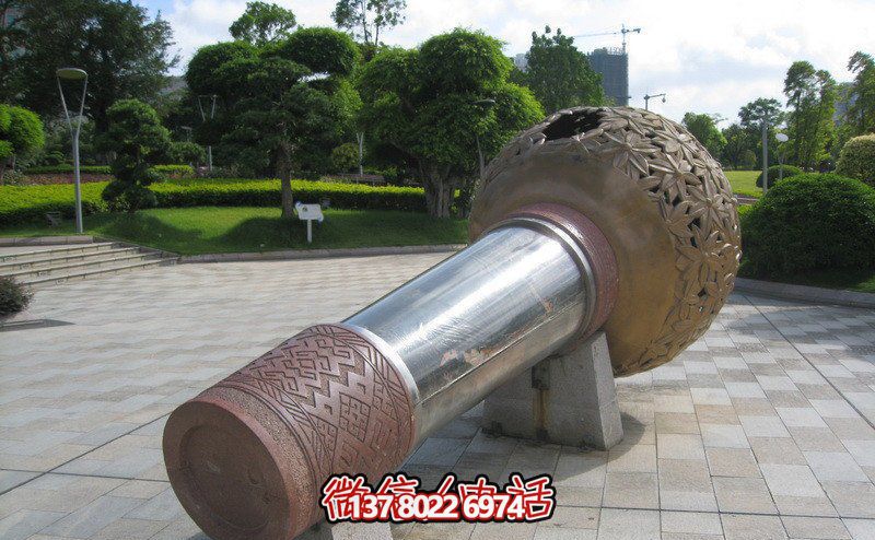 廣場公園創(chuàng)意不銹鋼工藝鍛造話筒雕塑 廣場公園創(chuàng)意不銹鋼工藝鍛造話筒雕塑