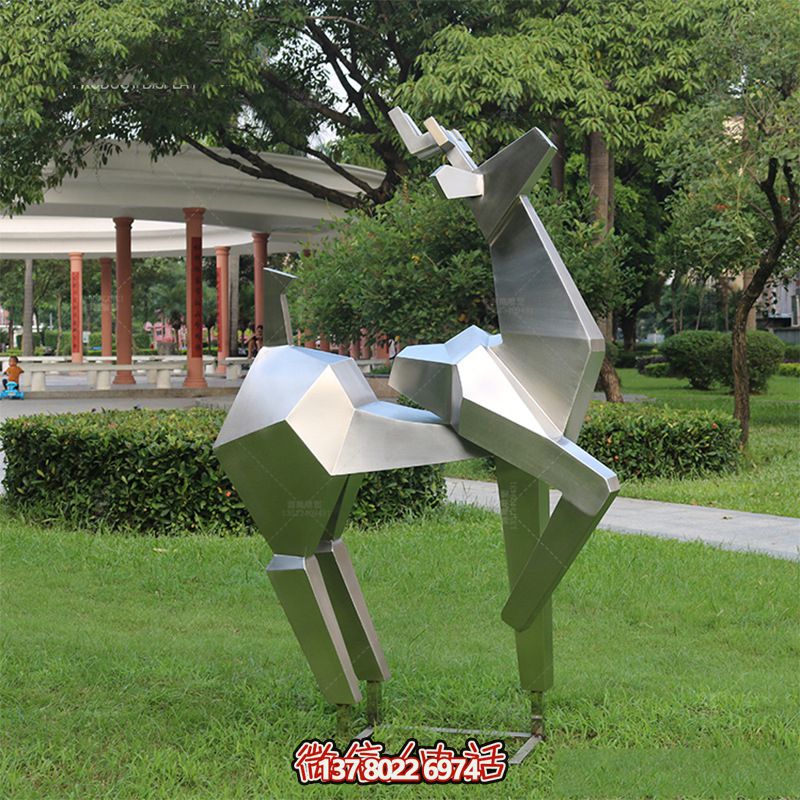 戶外景區不銹鋼幾何抬頭望的梅花鹿雕塑 戶外景區不銹鋼幾何抬頭望的梅花鹿雕塑